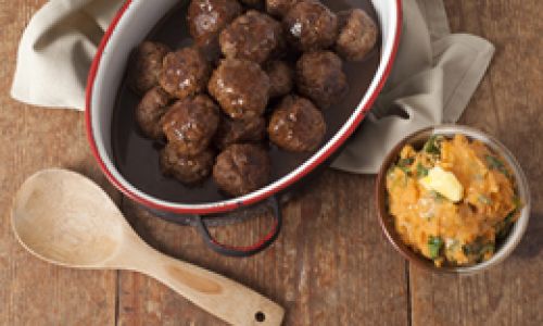 HEARTY BEEF MEAT BALLS WITH SWEET POTATO & SPINICH MASH